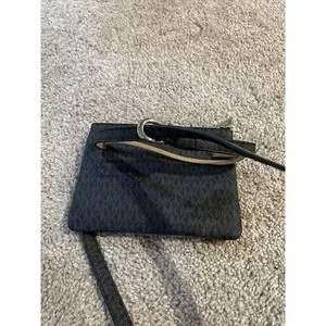 Michael Kors | Bags | Michael Kors 554562 Signature Brown Fanny 